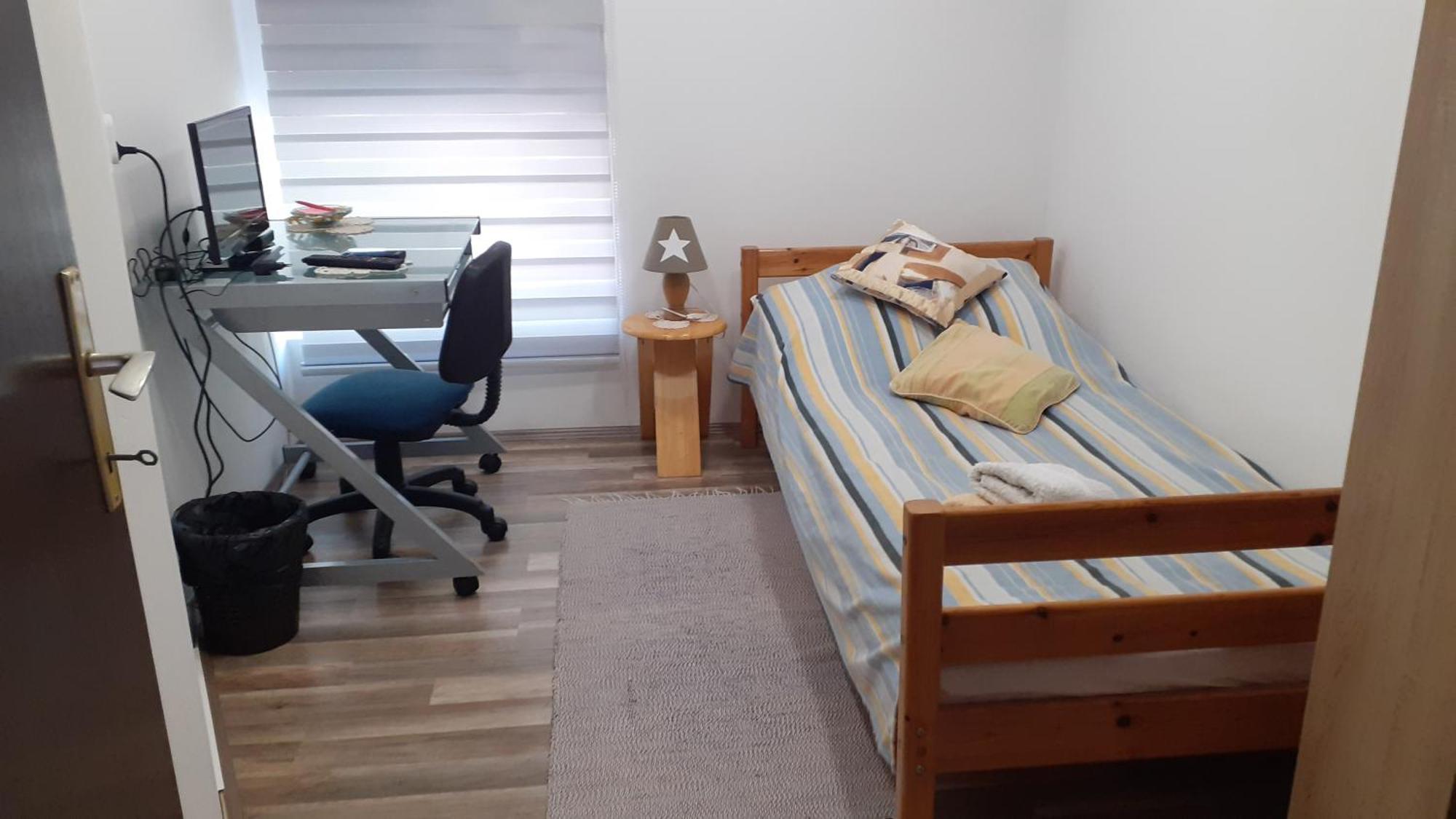 Berta Apartman Senta Exterior photo