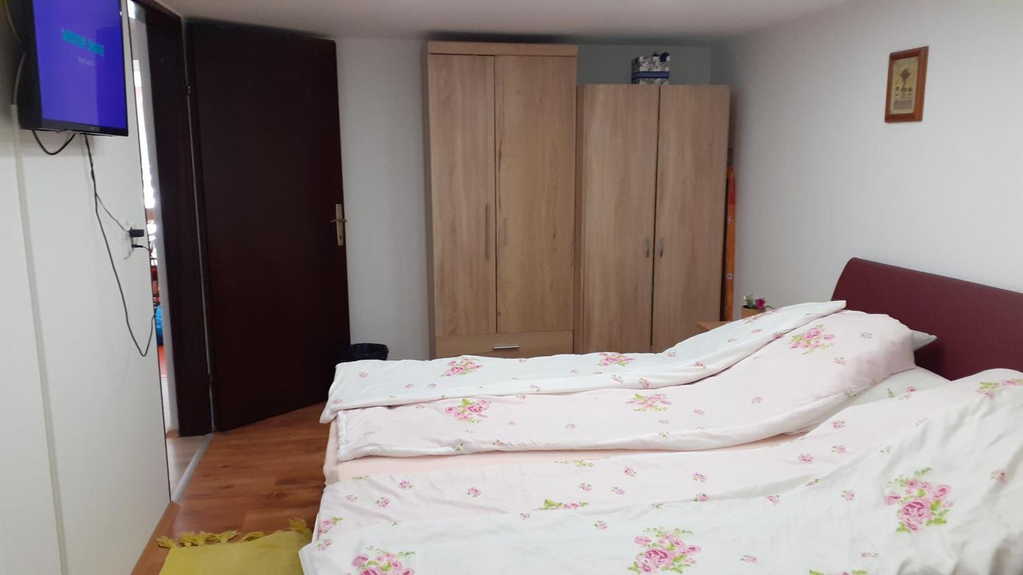 Berta Apartman Senta Exterior photo
