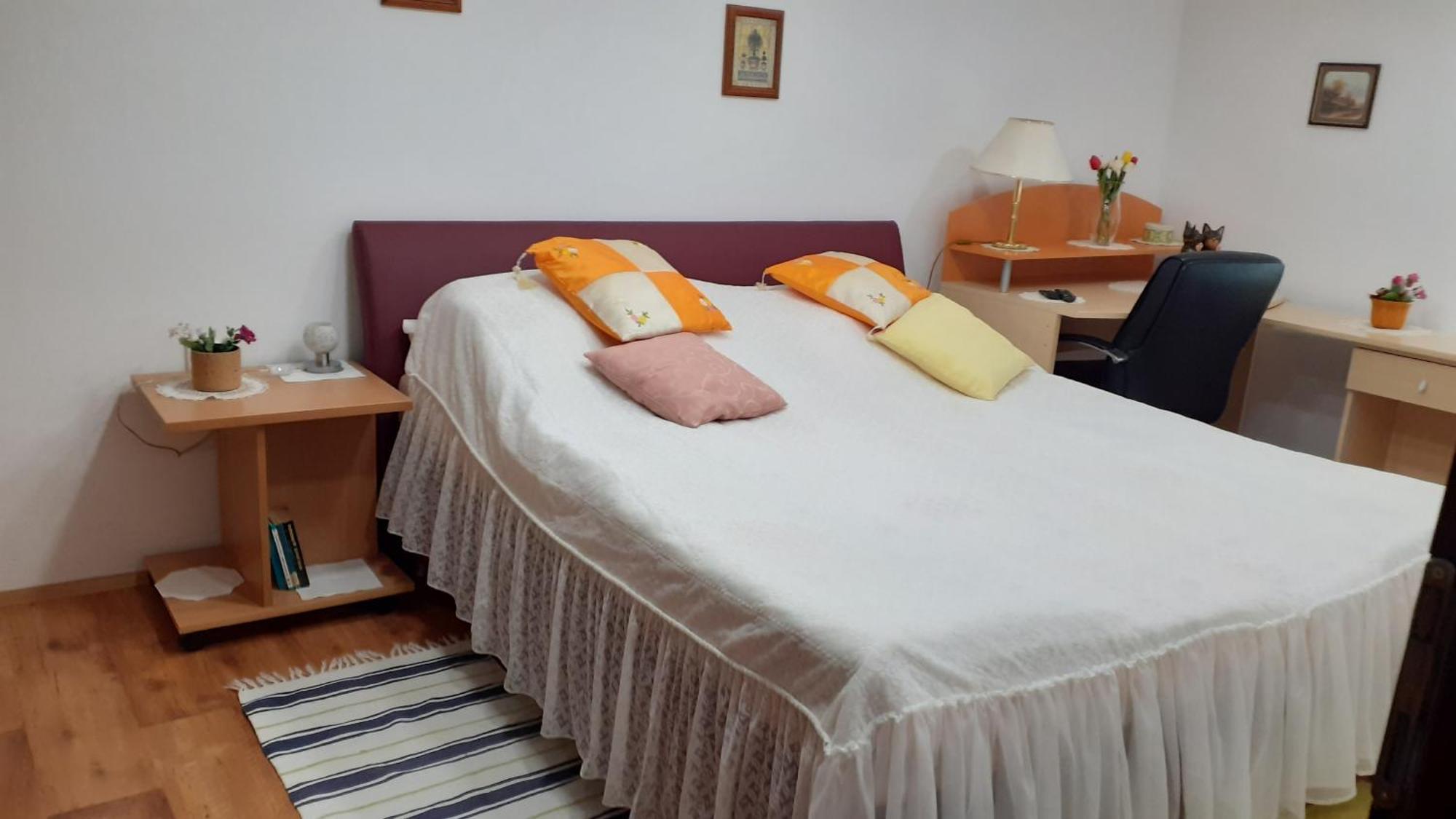 Berta Apartman Senta Exterior photo